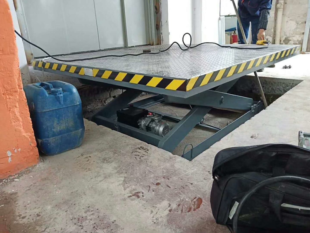 Custom Electric Hydraulic Dock Lift Platform Scissor Table Lift 3000kg