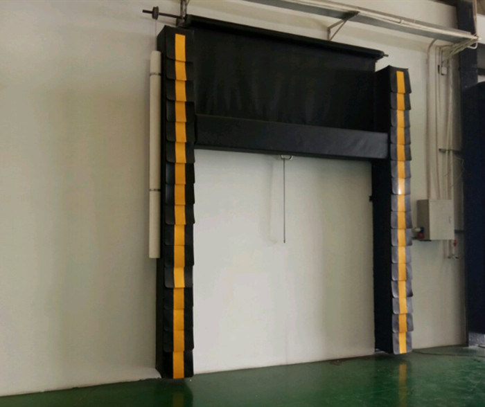 Sponge Loading Dock Seal , Dock Leveler Weather Seal For Cold Warehouse