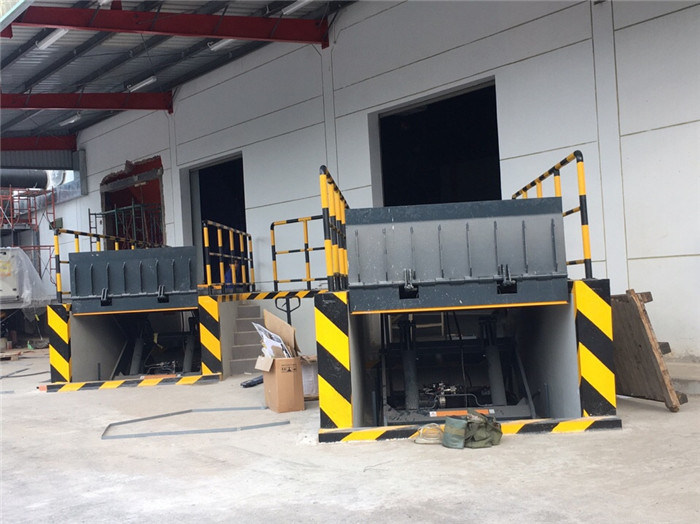 Container Loading Equipment