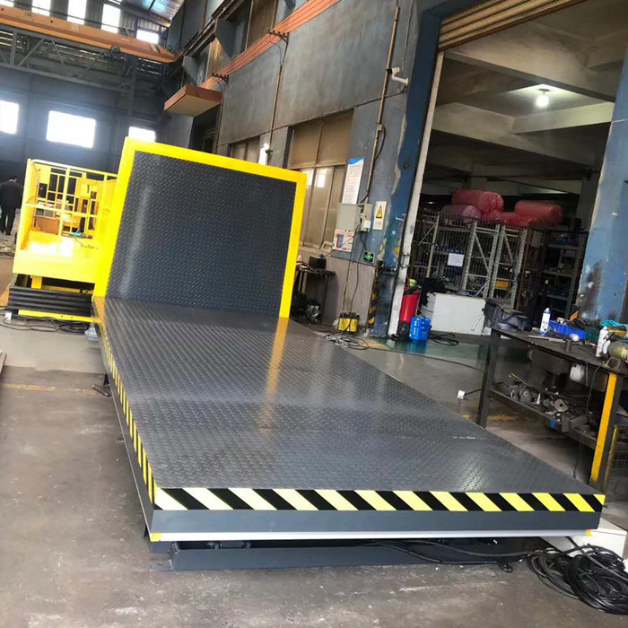 7000kg Stationary Scissor Lift, Hydraulic Motor 7.5KW For Dock Lifting