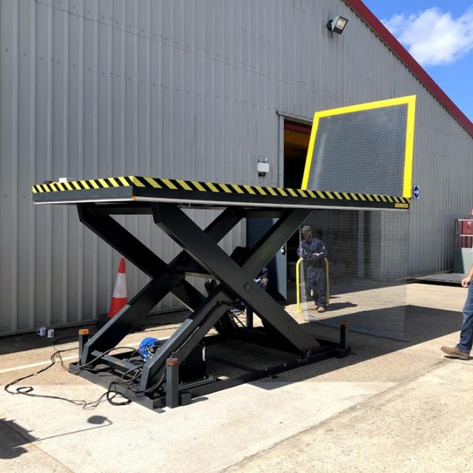 Warehouse Hydraulic Dock Lift With Super Length Electric Lip 1550mm